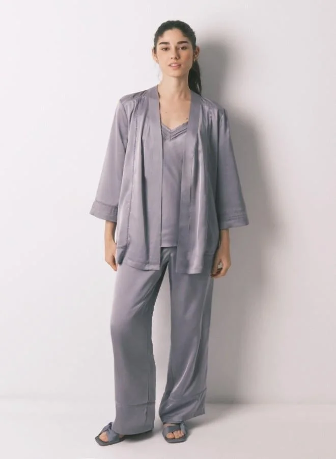 women'secret Grey satin and lace pyjama set